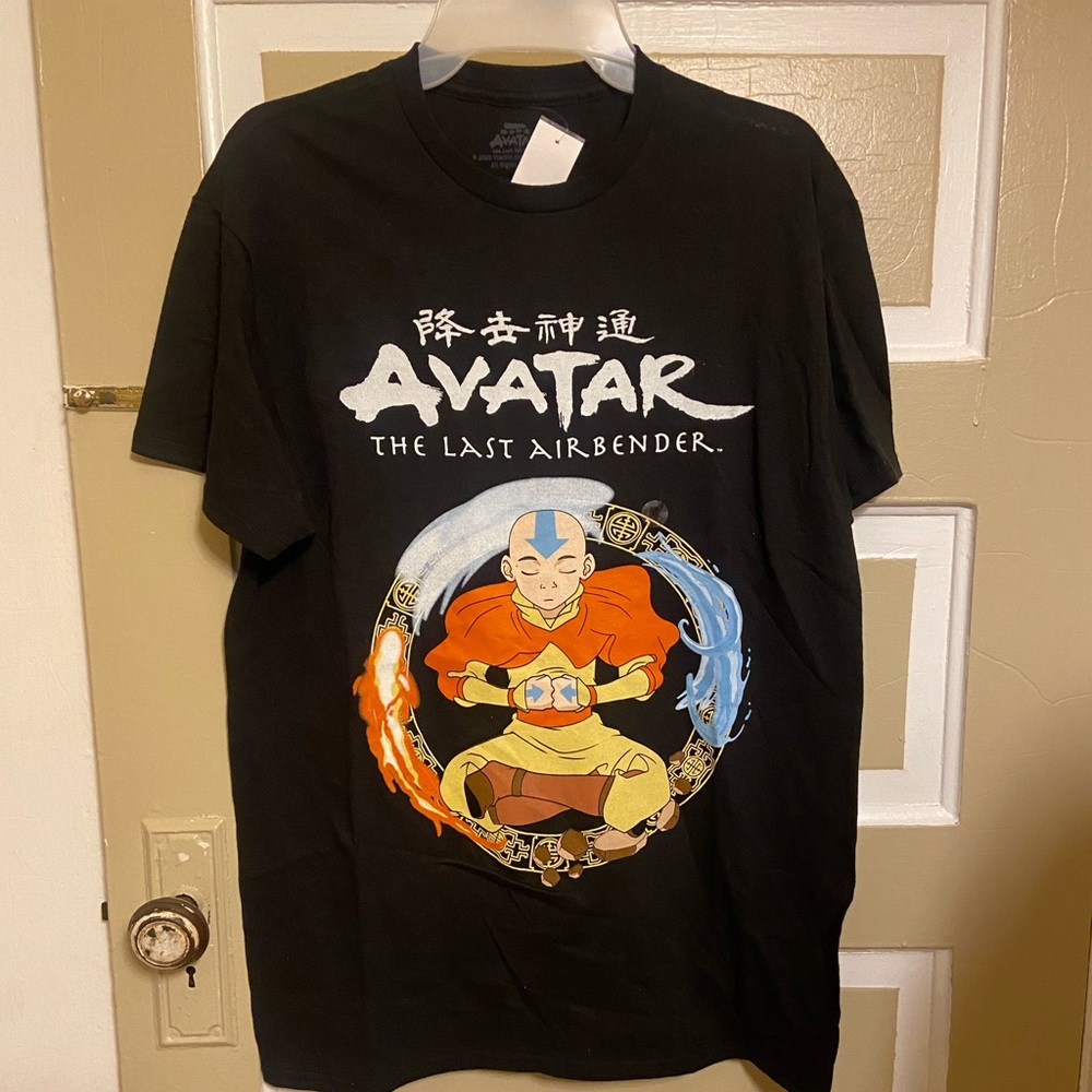 BRAND NEW Mens Avatar The Last Airbender Short Sleeve Tee ‼️